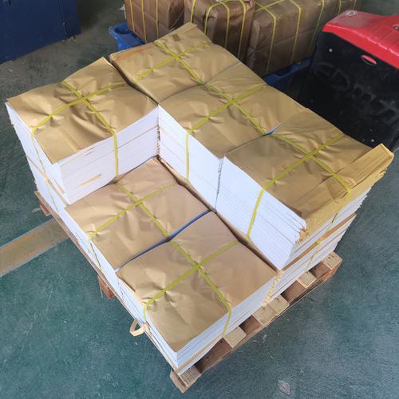 探索白卡纸的广阔应用天地